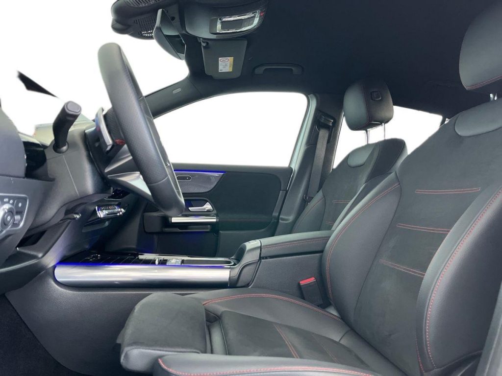 MERCEDES-BENZ GLA 250 e hybrid EQ AMG Line Premium - 10