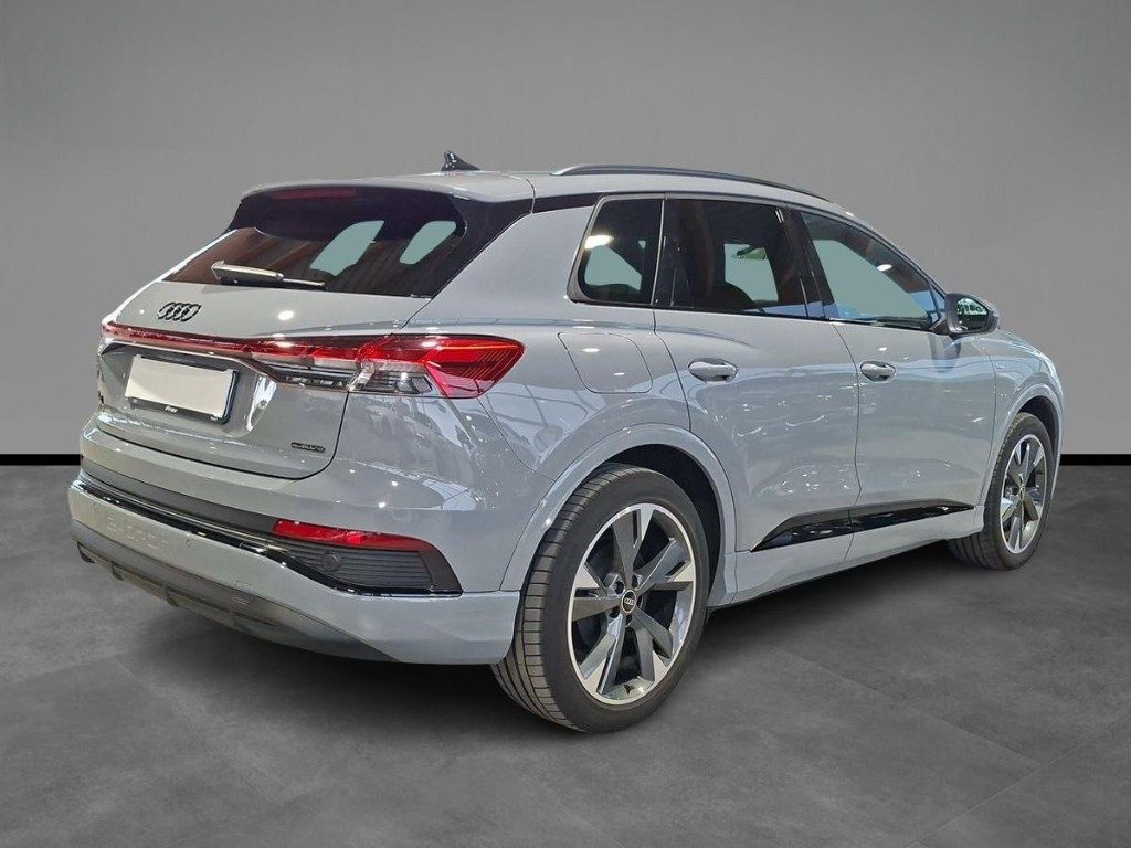 AUDI Q4 e-tron Q4 45 e-tron quattro Aut. 286cv + Tetto - 17