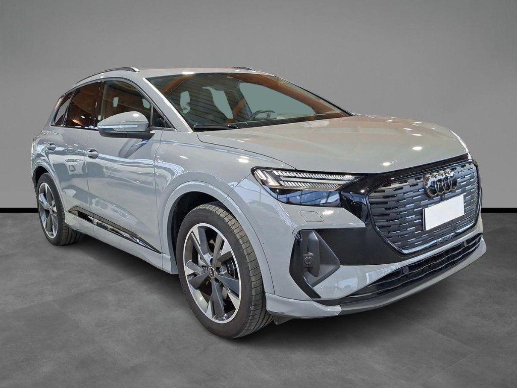 AUDI Q4 e-tron Q4 45 e-tron quattro Aut. 286cv + Tetto - 16