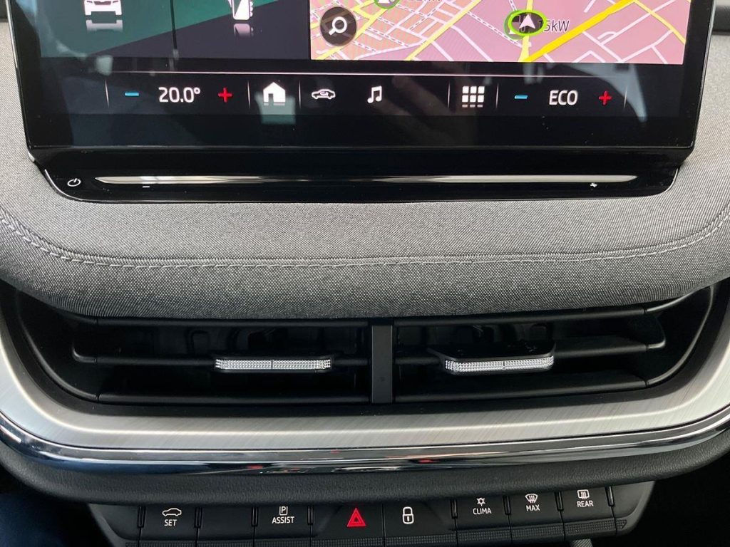 SKODA Enyaq iV 60 - 14