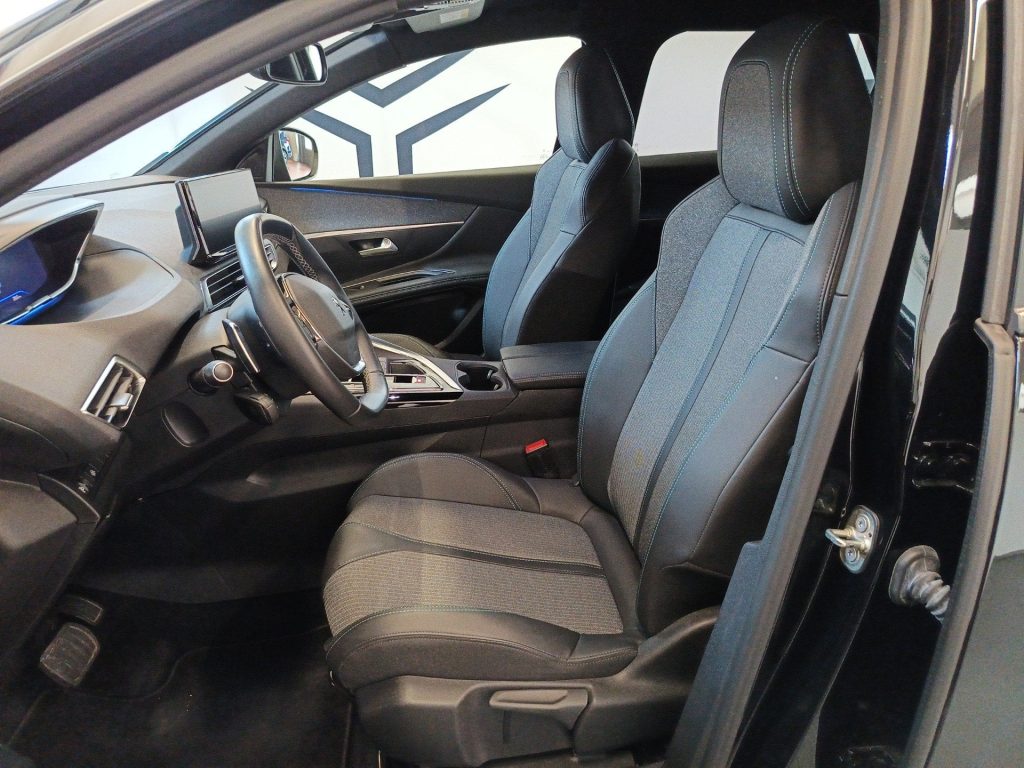 PEUGEOT 3008 3008 1.5 bluehdi Allure Pack s&s 130cv eat8 - 8