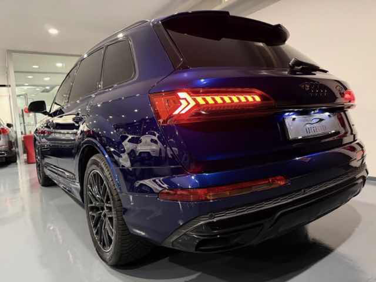 Clicca per ingrandire Q7 - 50 TDI 286CV 7P INT RS S-LINE PLUS+IDENTITY BLACK