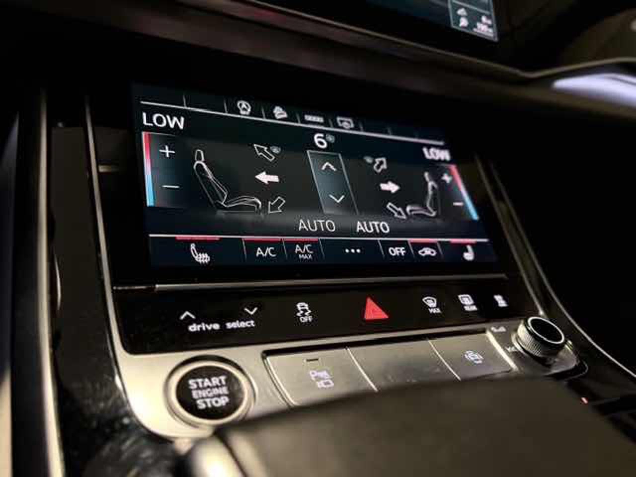 Clicca per ingrandire Q7 - 50 TDI 286CV 7P INT RS S-LINE PLUS+IDENTITY BLACK