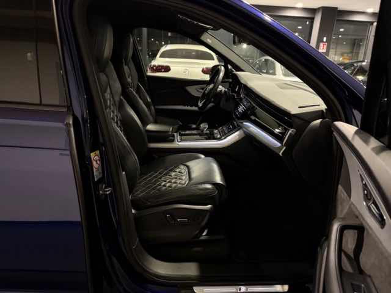 Clicca per ingrandire Q7 - 50 TDI 286CV 7P INT RS S-LINE PLUS+IDENTITY BLACK