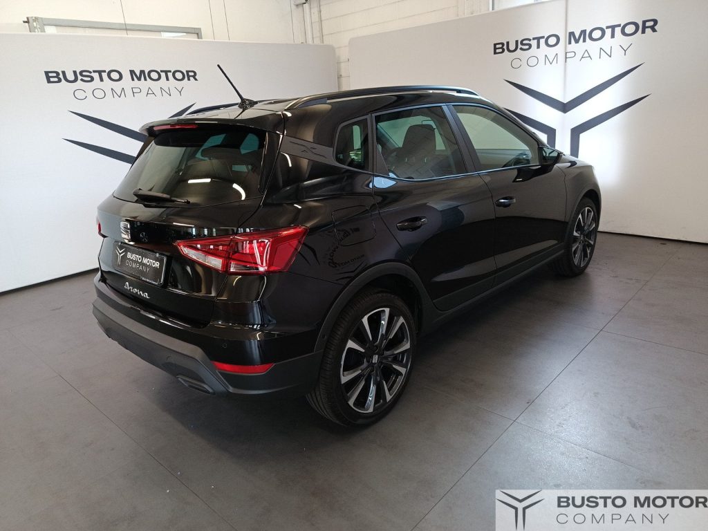 SEAT Arona Arona 1.0 ecotsi Black Edition 95cv - 4