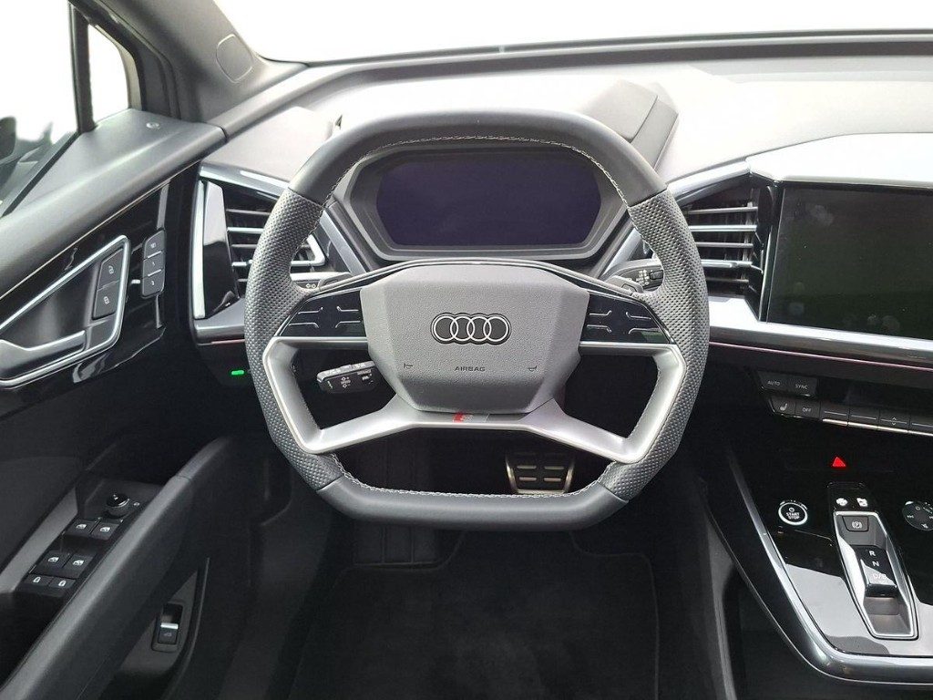 AUDI Q4 e-tron Q4 45 e-tron quattro Aut. 77kw + Tetto - 10