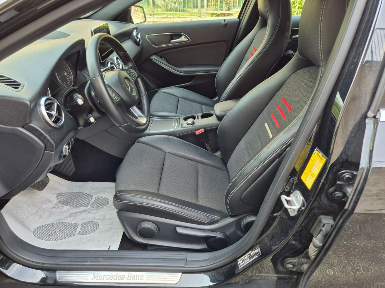 MERCEDES-BENZ A 180 d Automatic Sport - 9