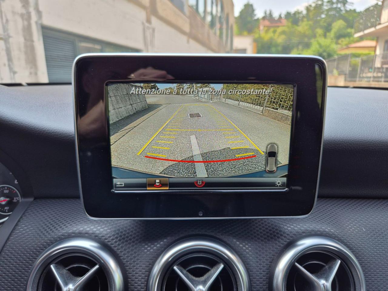 MERCEDES-BENZ A 180 d Automatic Sport - 23