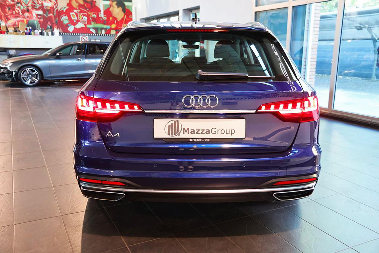 AUDI A4 30 TDI Avant S-Tronic Business Advanced - 8