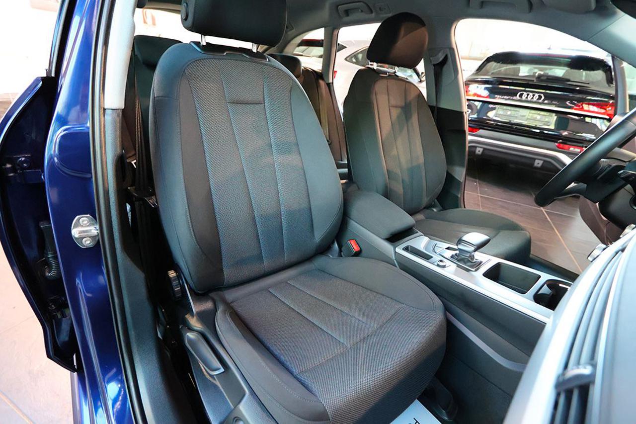 AUDI A4 30 TDI Avant S-Tronic Business Advanced - 17