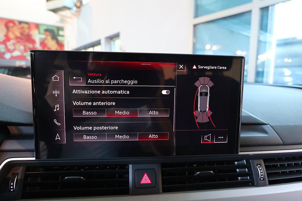 AUDI A4 30 TDI Avant S-Tronic Business Advanced - 25