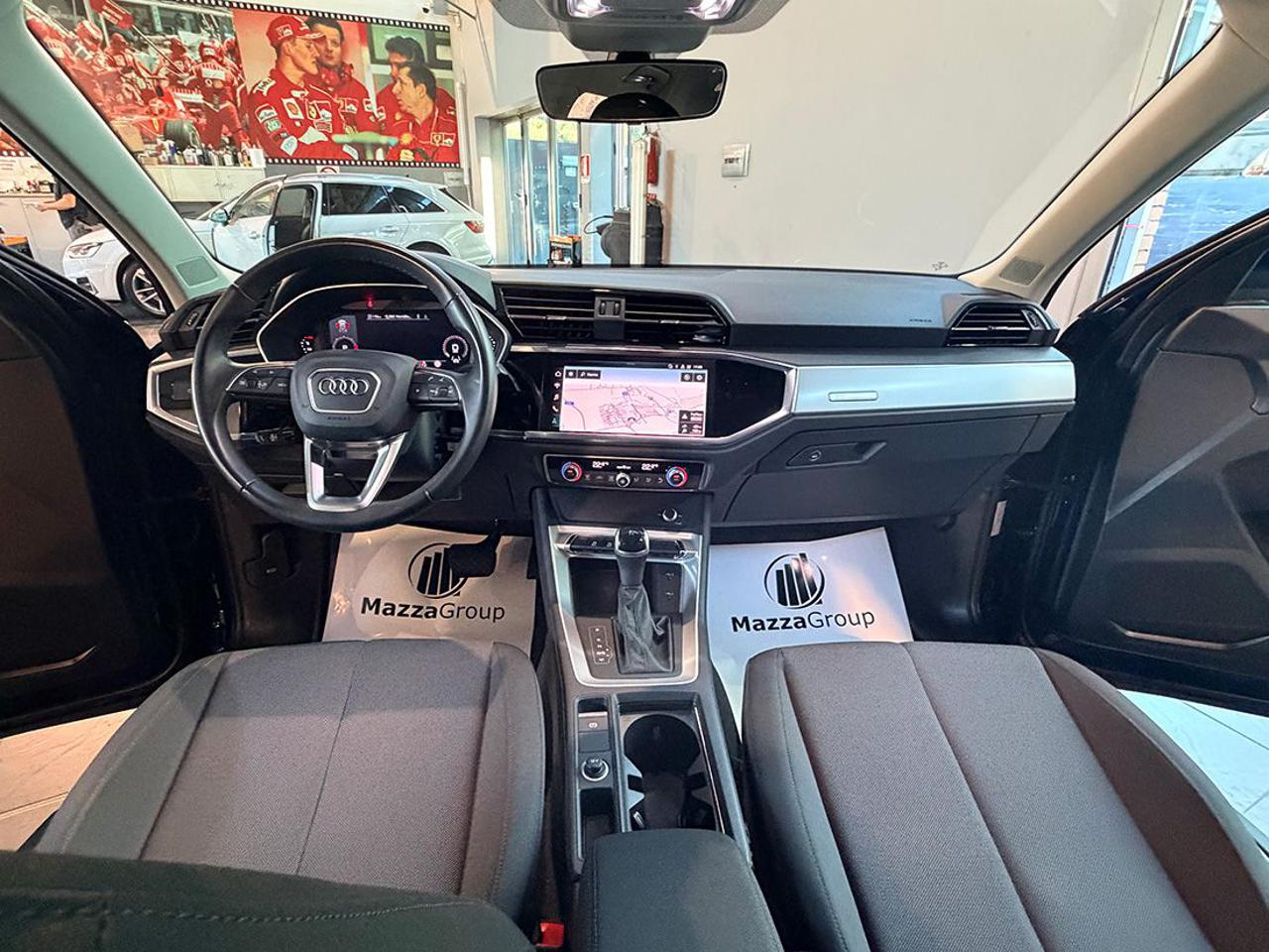 AUDI Q3 35 TDI S-Tronic Business - 14