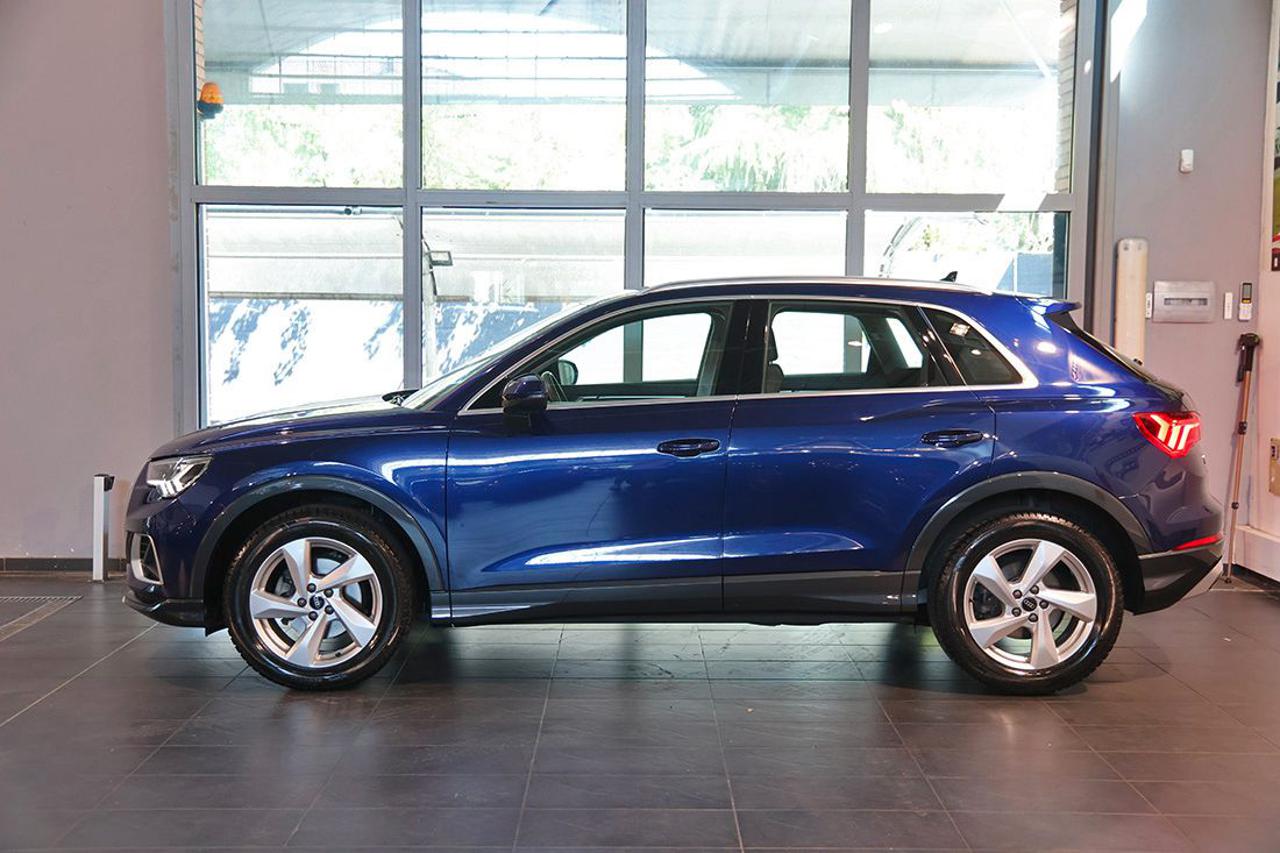AUDI Q3 35 TDI S-Tronic Business - 3