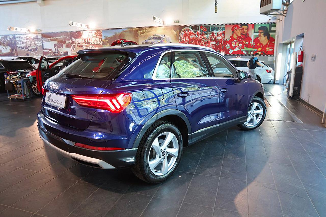 AUDI Q3 35 TDI S-Tronic Business - 9