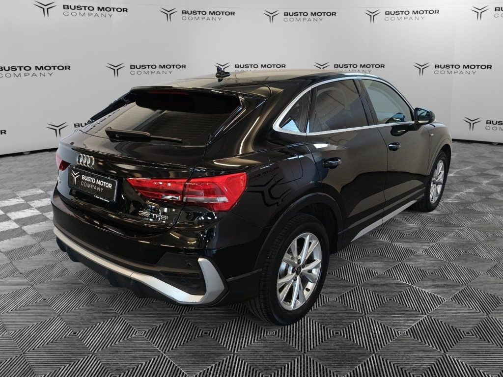 AUDI Q3 Sportback 35 TFSI S tronic S Line Edition - 6