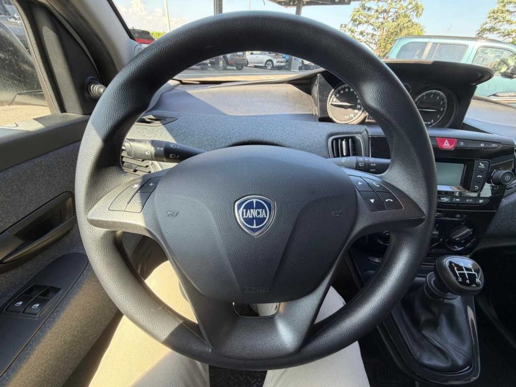 LANCIA Ypsilon 1.2 Elefantino 69cv my18 - 16
