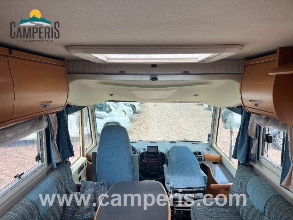 FRANKIA 8400