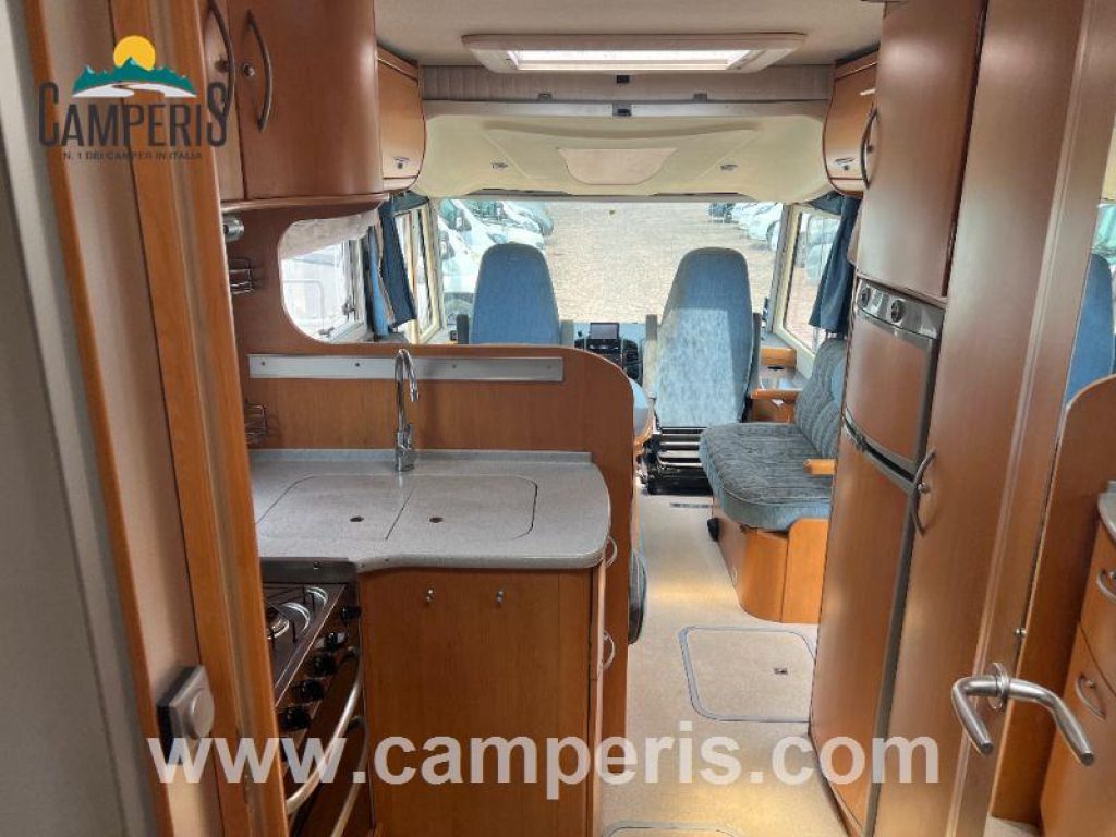 FRANKIA 8400