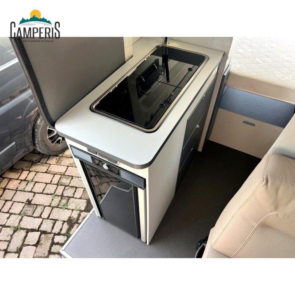 FONT VENDOME FORTY VAN 4X4