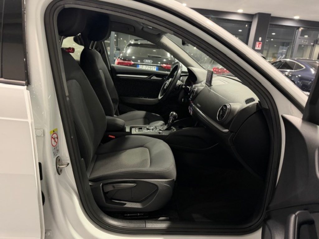 Clicca per ingrandire A3 - SPB 40 TDI 184CV Quattro S tronic Sport