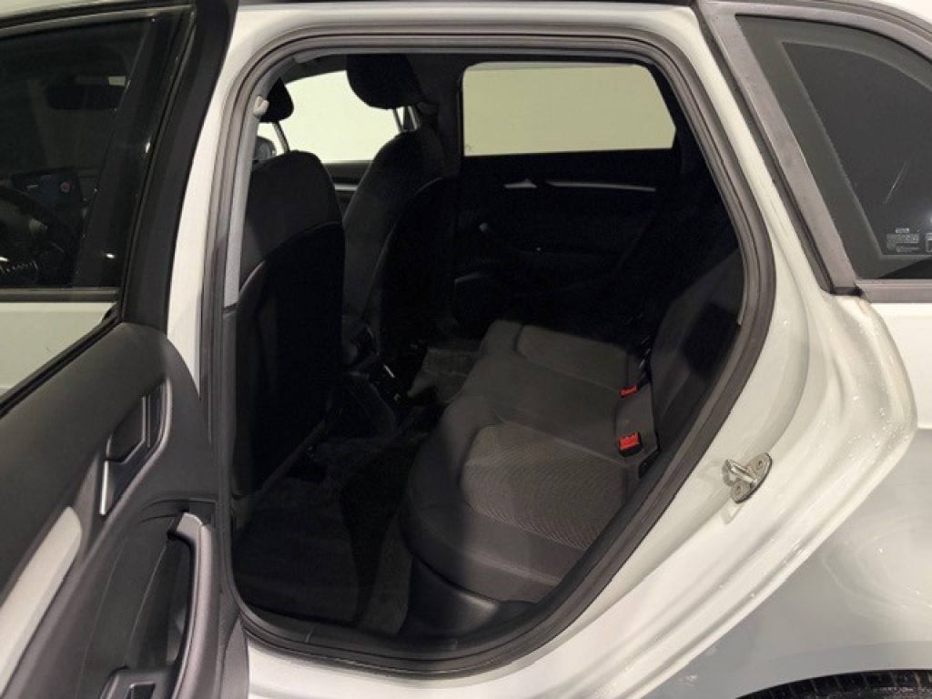 Clicca per ingrandire A3 - SPB 40 TDI 184CV Quattro S tronic Sport