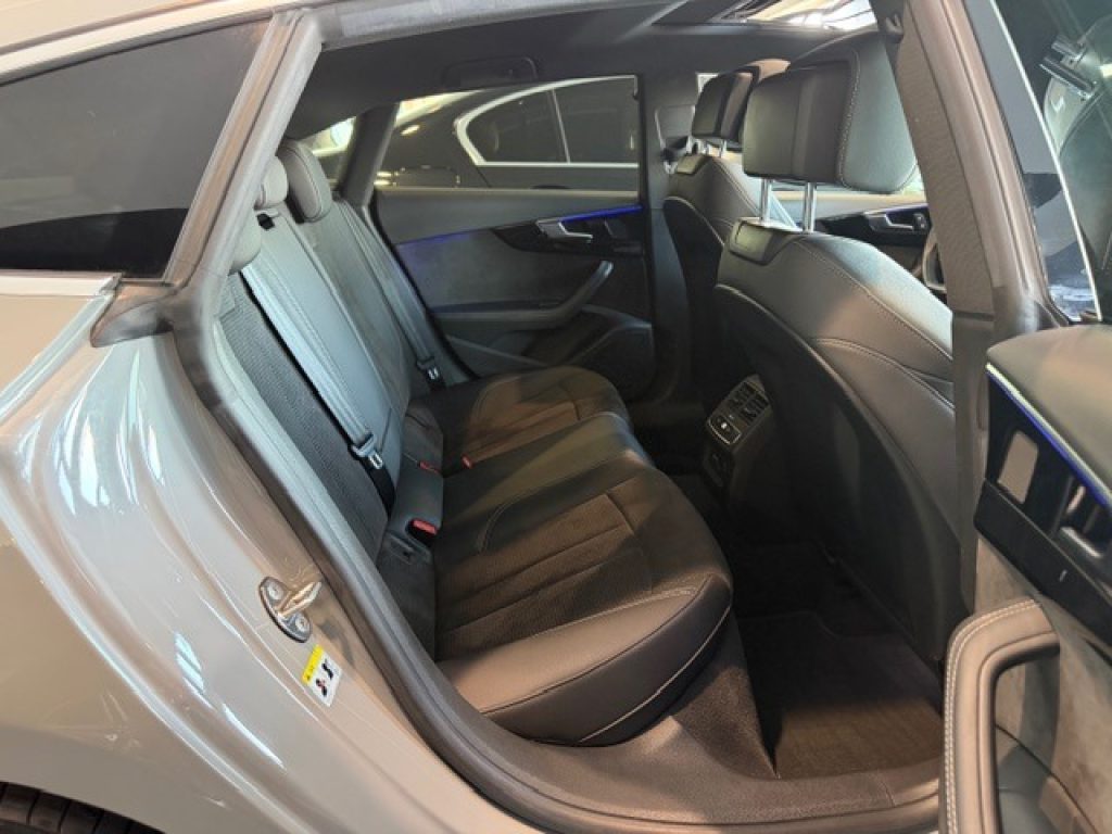 Clicca per ingrandire A5 - SPB 50 TDI quattro tiptronic S line edition