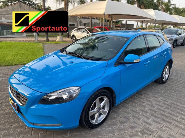 VOLVO V40 Blu pastello