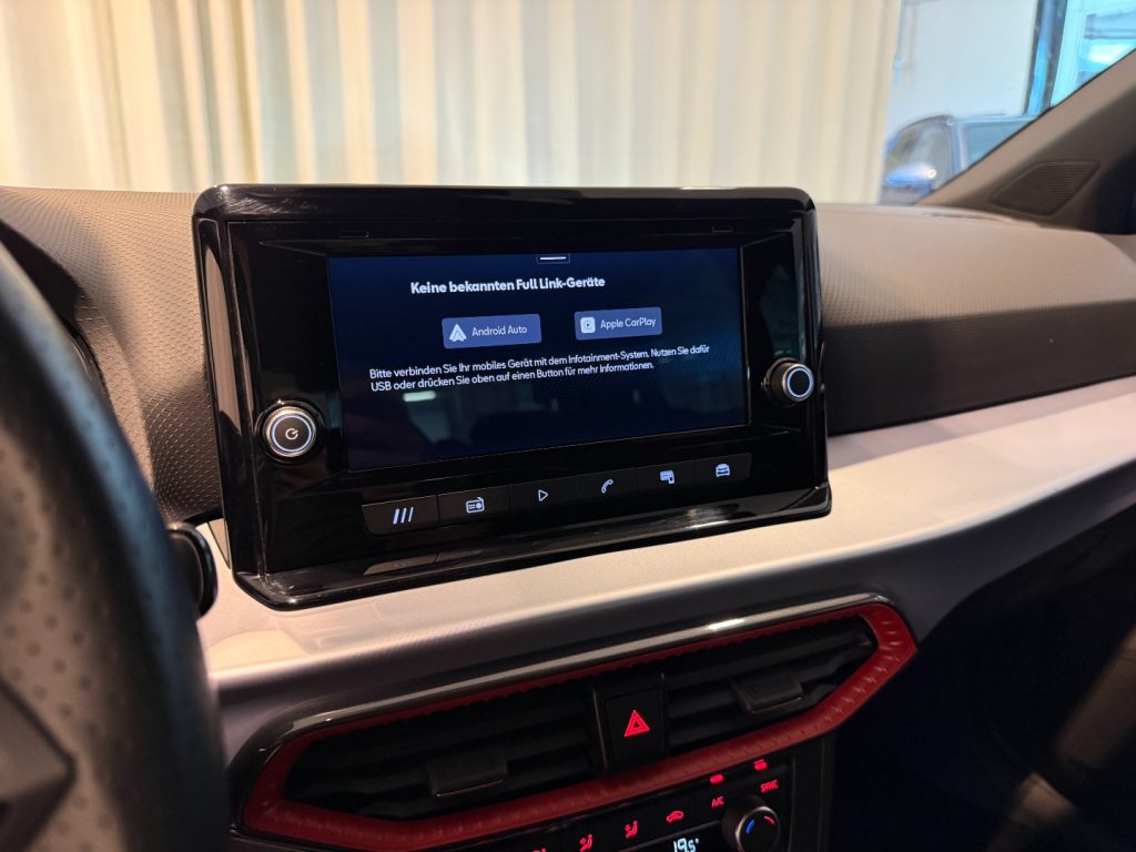 SEAT Ibiza 1.0 EcoTSI FR FULL LED ACC App Connect DAB+ - 13