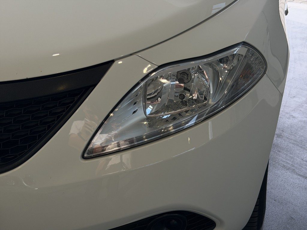 LANCIA Ypsilon 1.2 69 CV - 17