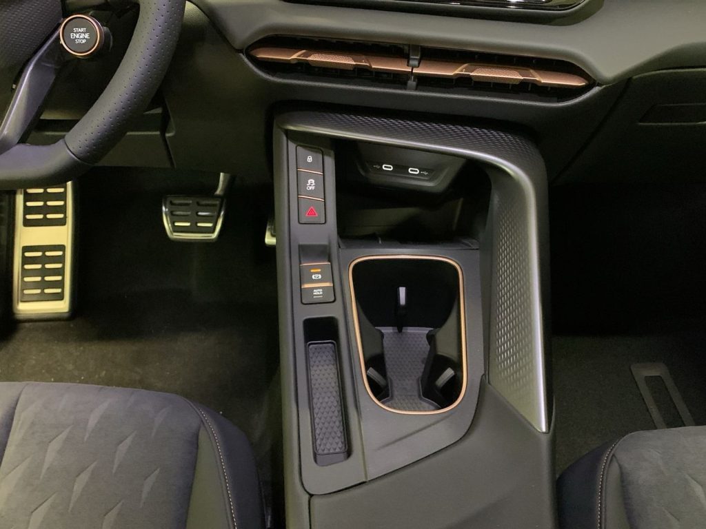CUPRA Terramar 1.5 hybrid 150cv dsg - 9