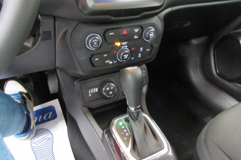 JEEP Renegade 1.3 T4 190CV PHEV 4xe AT6 Limited - 11