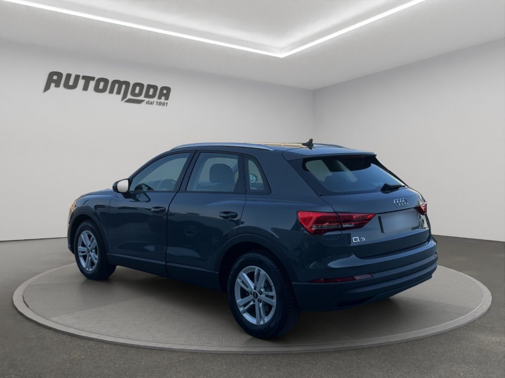 AUDI Q3 35 TDI S tronic - 6