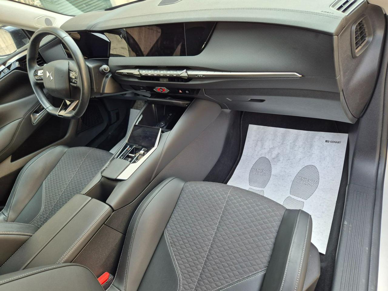 DS AUTOMOBILES DS 4 BlueHDi 130 aut. Bastille Business - 13
