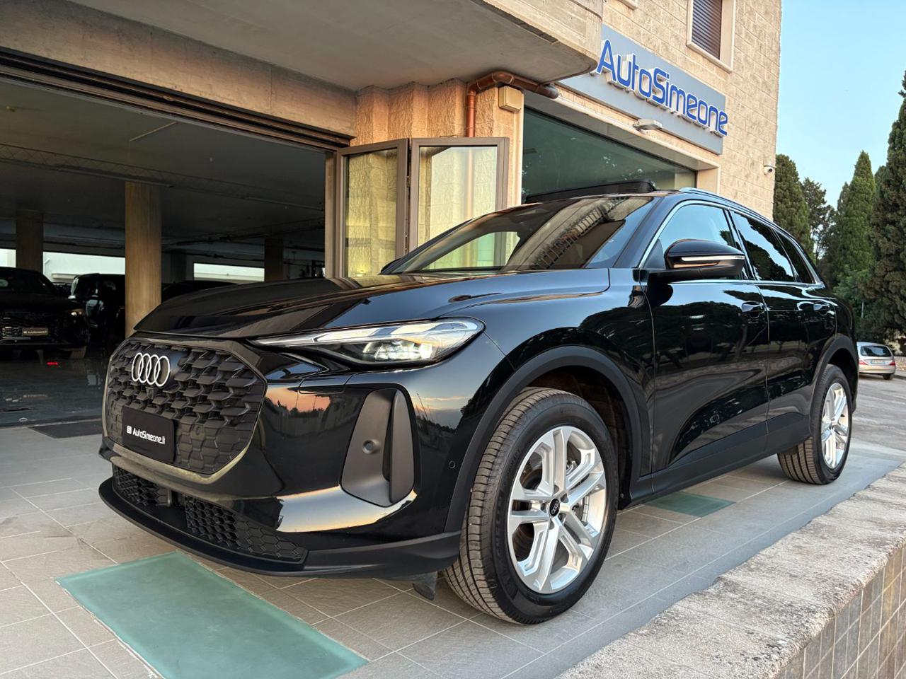 AUDI Q5 40 TDI 204 CV quattro S tronic Business Advanced - 1