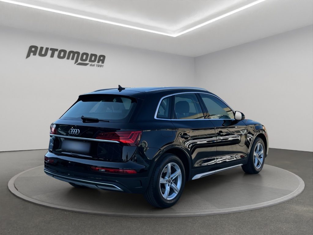 AUDI Q5 35 TDI BUSINESS ADVANCED S-TRONIC - 4