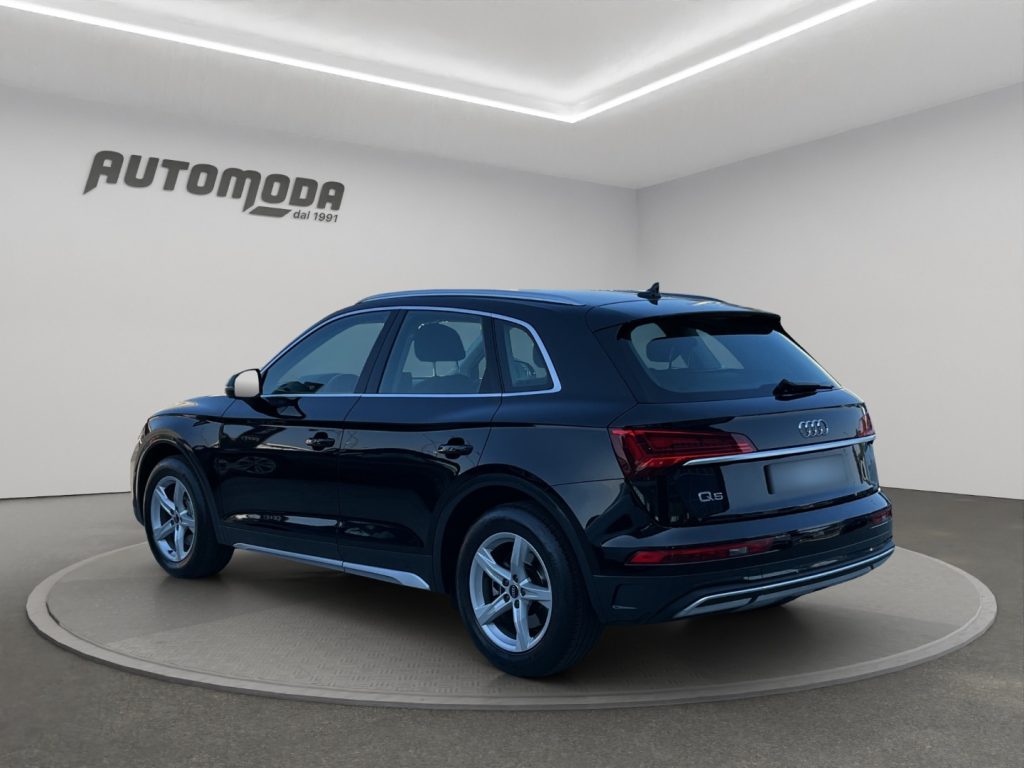AUDI Q5 35 TDI BUSINESS ADVANCED S-TRONIC - 6