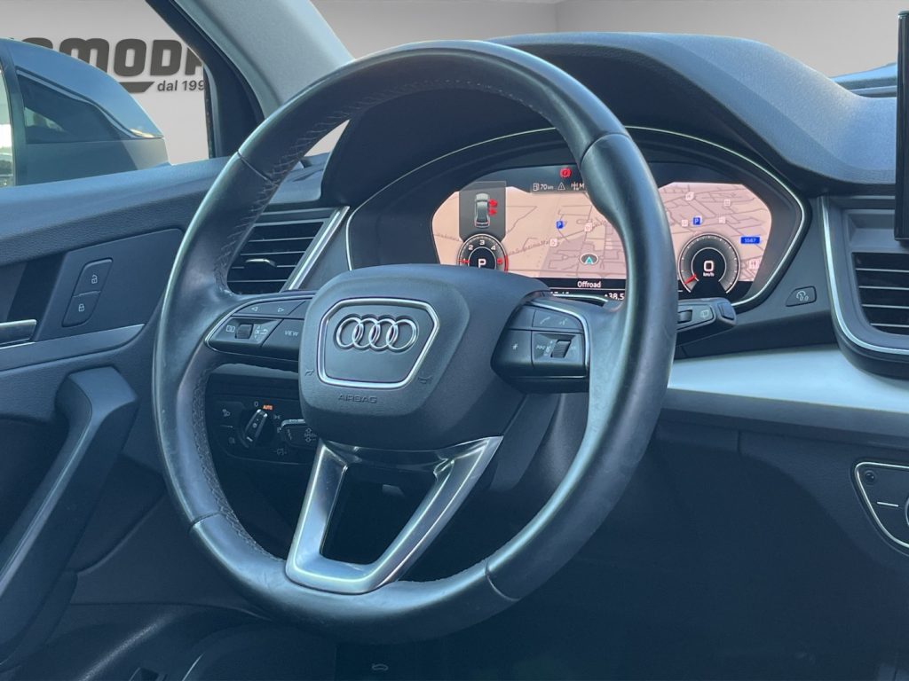 AUDI Q5 35 TDI BUSINESS ADVANCED S-TRONIC - 11