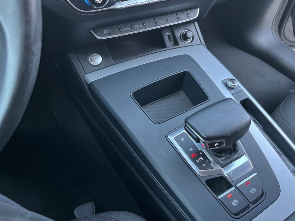 AUDI Q5 35 TDI BUSINESS ADVANCED S-TRONIC - 13