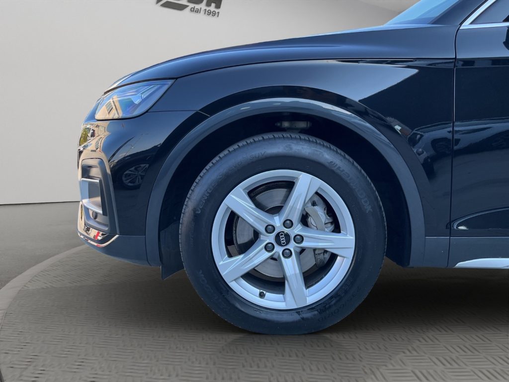 AUDI Q5 35 TDI BUSINESS ADVANCED S-TRONIC - 19