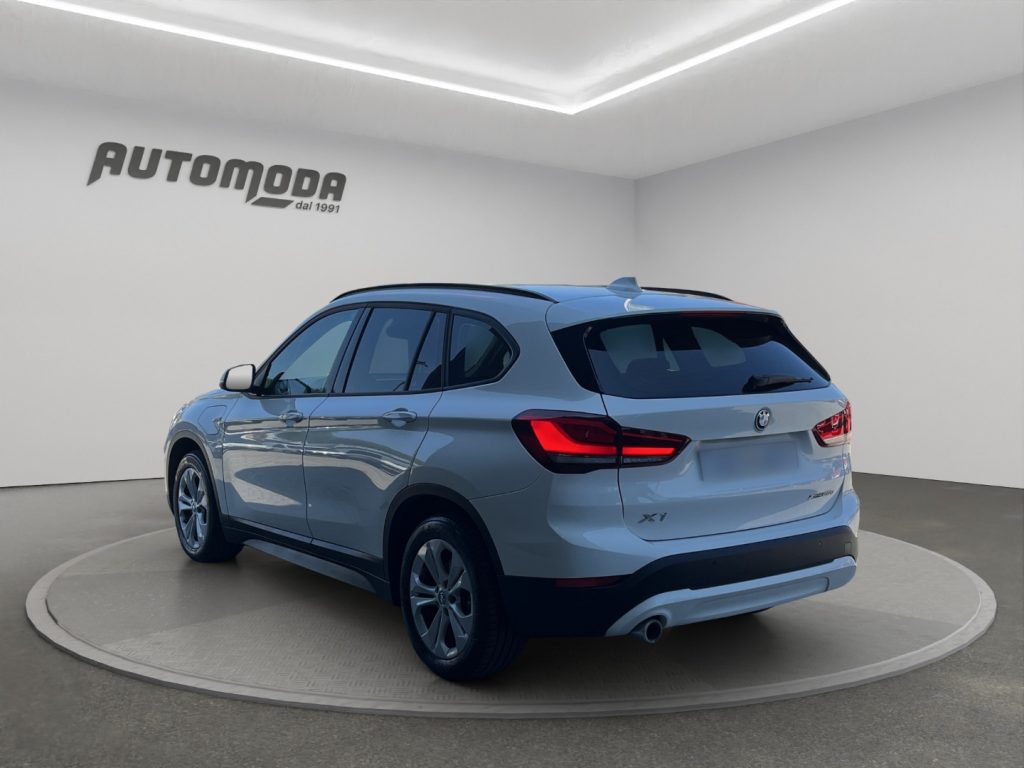 BMW X1 XDRIVE 25e ADVANTAGE - 6