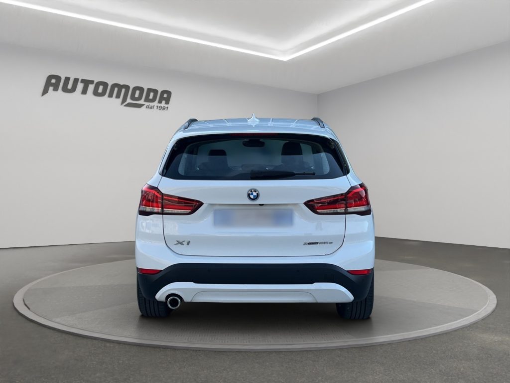 BMW X1 25e XDRIVE Advantage - 5