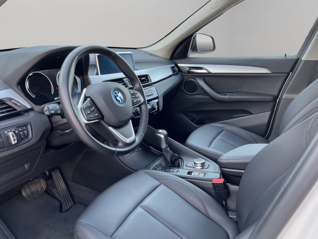 BMW X1 25e XDRIVE Advantage - 7