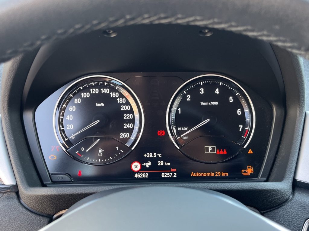 BMW X1 25e XDRIVE Advantage - 12