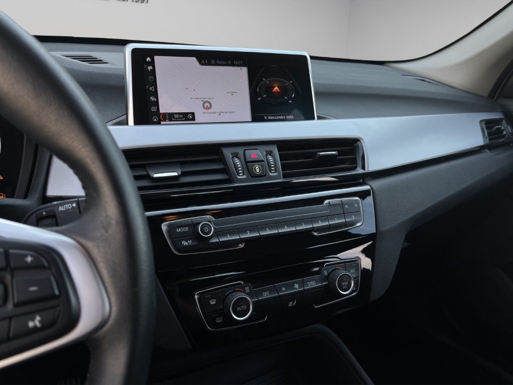 BMW X1 25e XDRIVE Advantage - 14