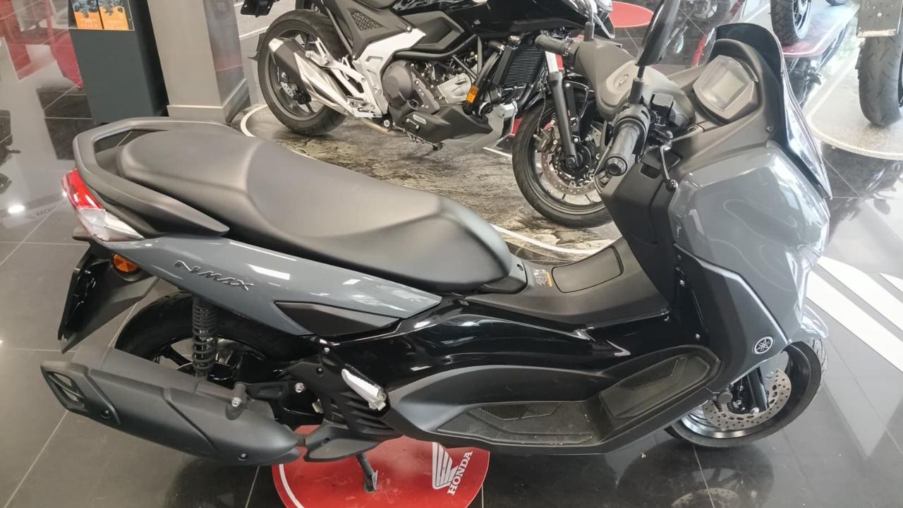 YAMAHA N-MAX 125 Standard - 2