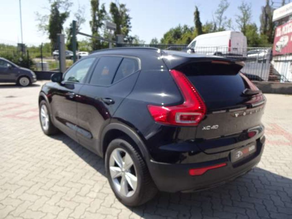 VOLVO XC40 2.0 b3 Ultimate Bright auto IVA ESPOSTA - 6