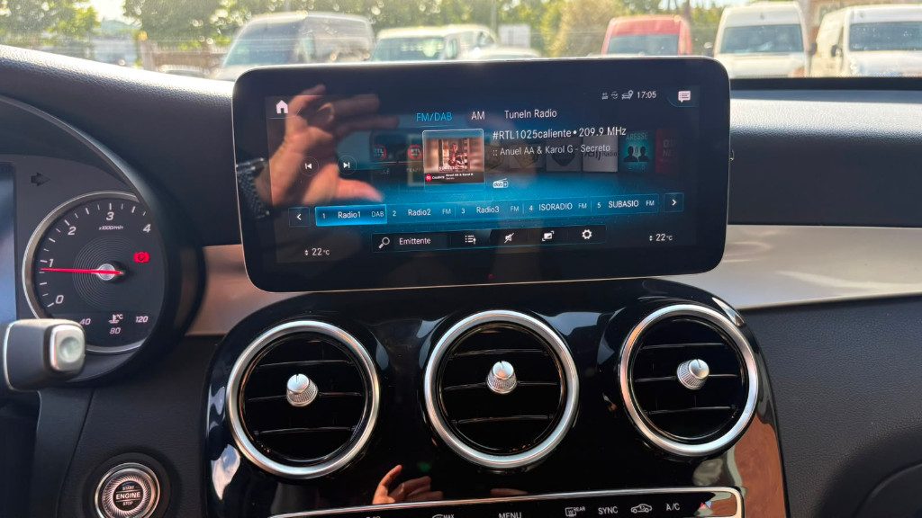 MERCEDES-BENZ GLC 200 d 4Matic Coupé Sport PARI AL NUOVO - 13