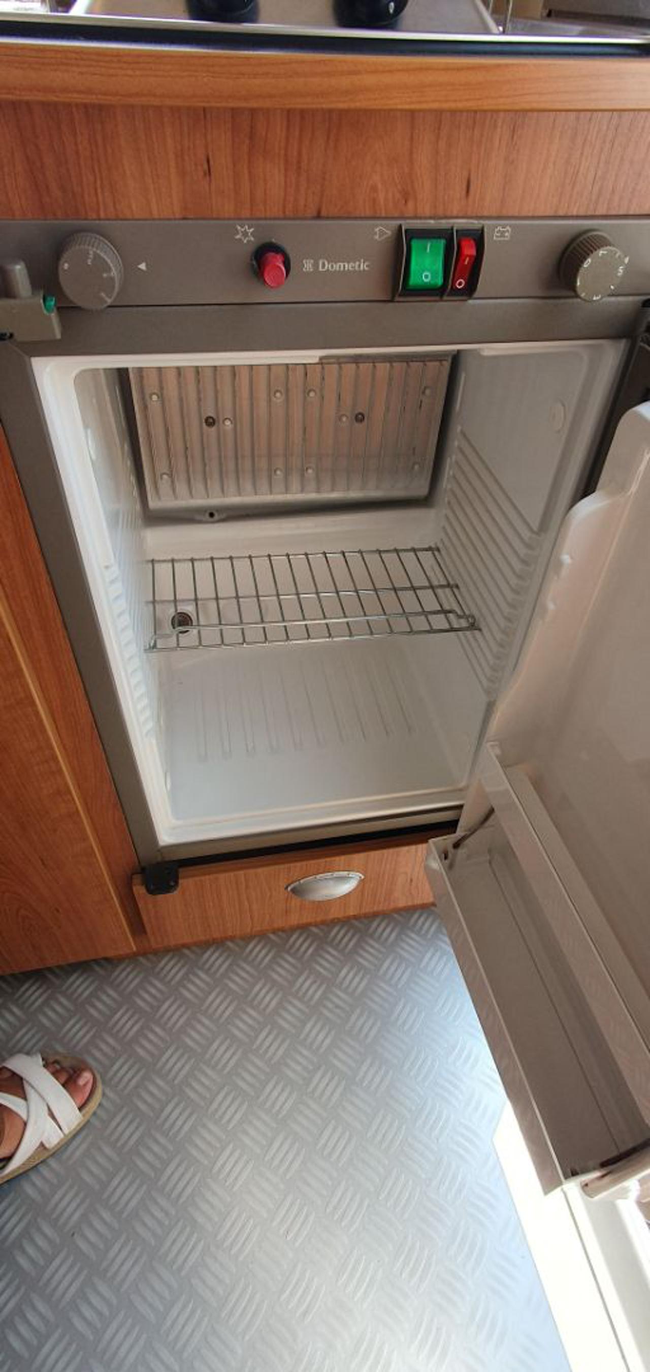 T@B 320 BASIC 2005 con tendalino