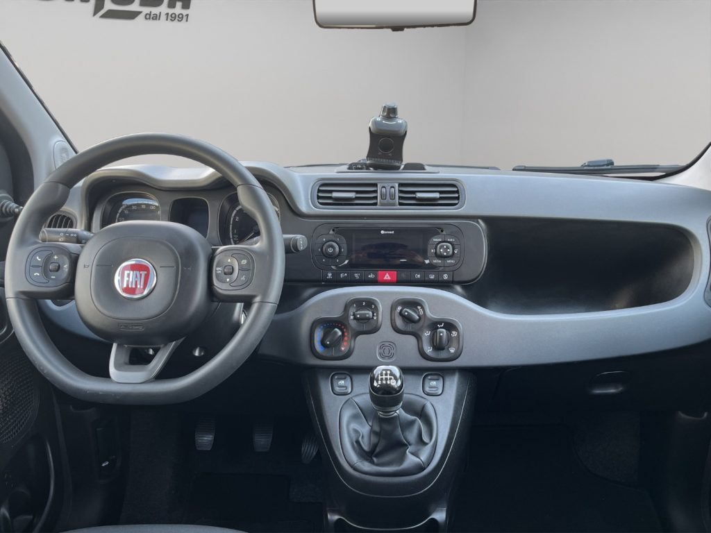 FIAT Panda 1.0 HYBRID CITY LIFE - 10