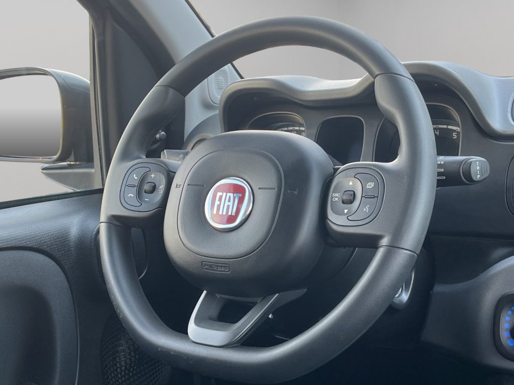 FIAT Panda 1.0 HYBRID CITY LIFE - 11
